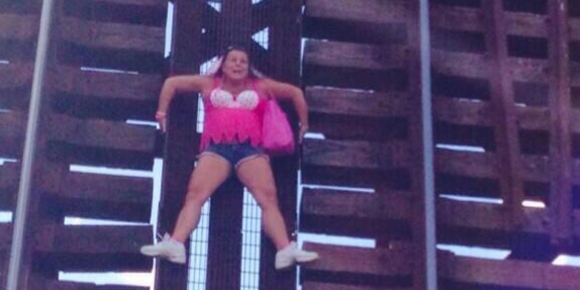 Do a Search of Women and Drawbridges