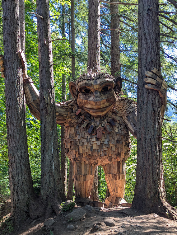 Communing with Trolls